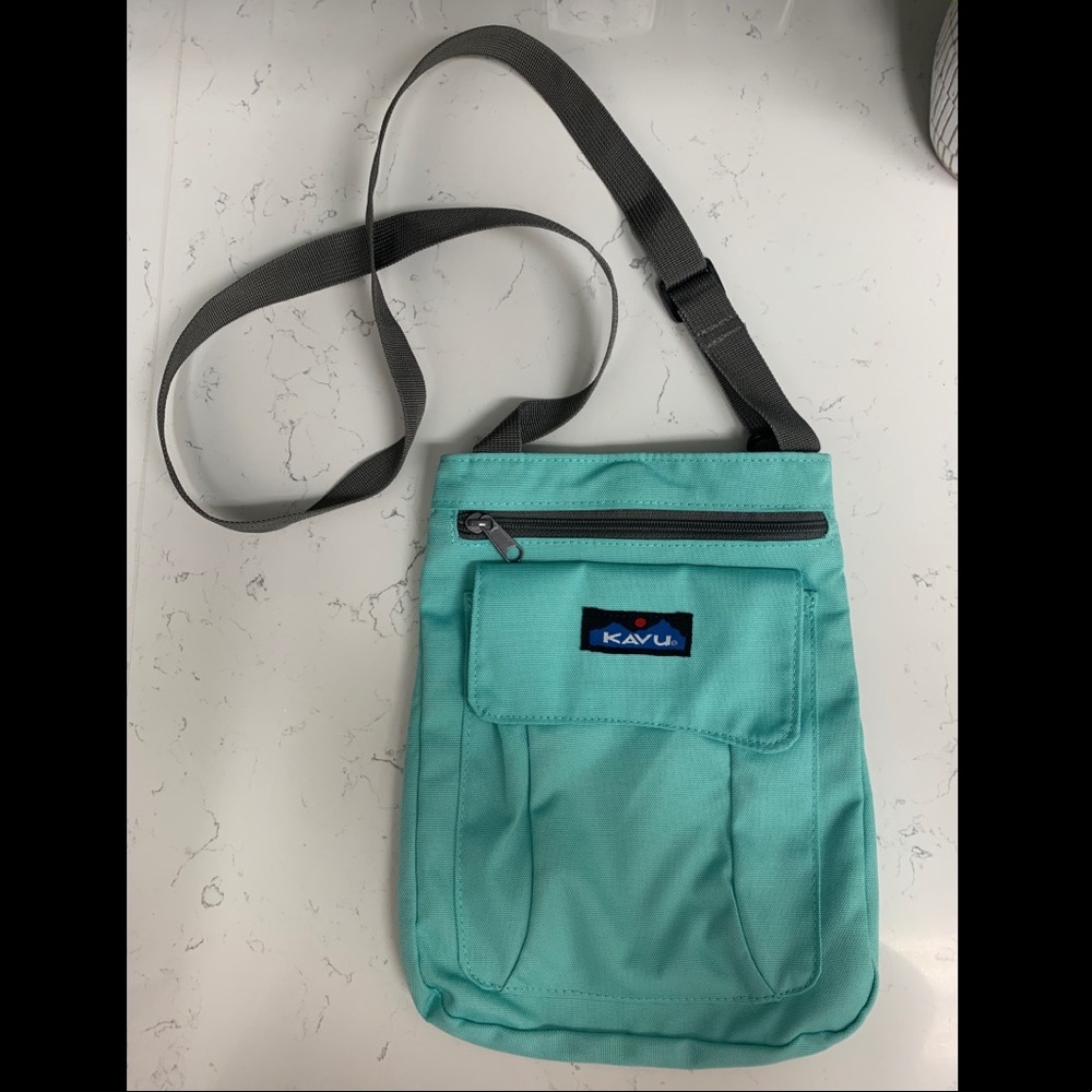 Kavu Women’s Blue Crossbody